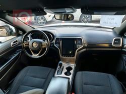 جیپ گراند شیرۆکی